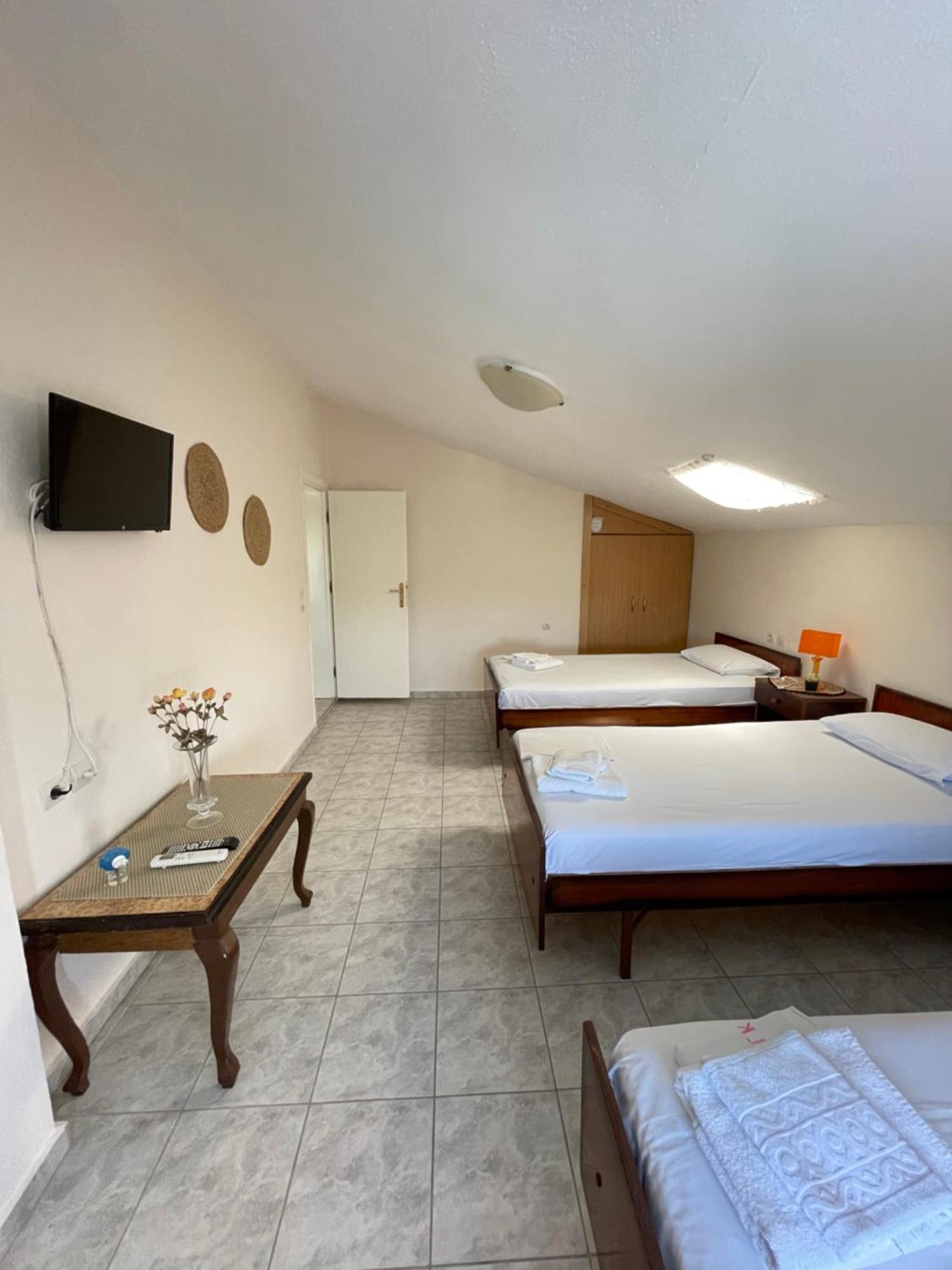 Aktaion Hotel Skala Alykis Exterior foto
